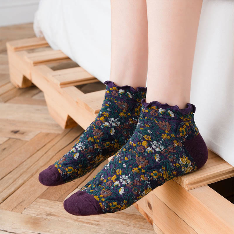 College Style Florals Ankle Socks(5 Pairs) - image 4