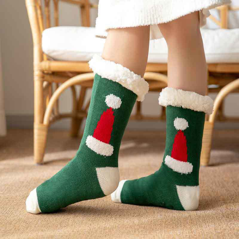 Plus Size Santa Hat Slipper Socks - Green - EU36-42(US3-8.5) - image 2