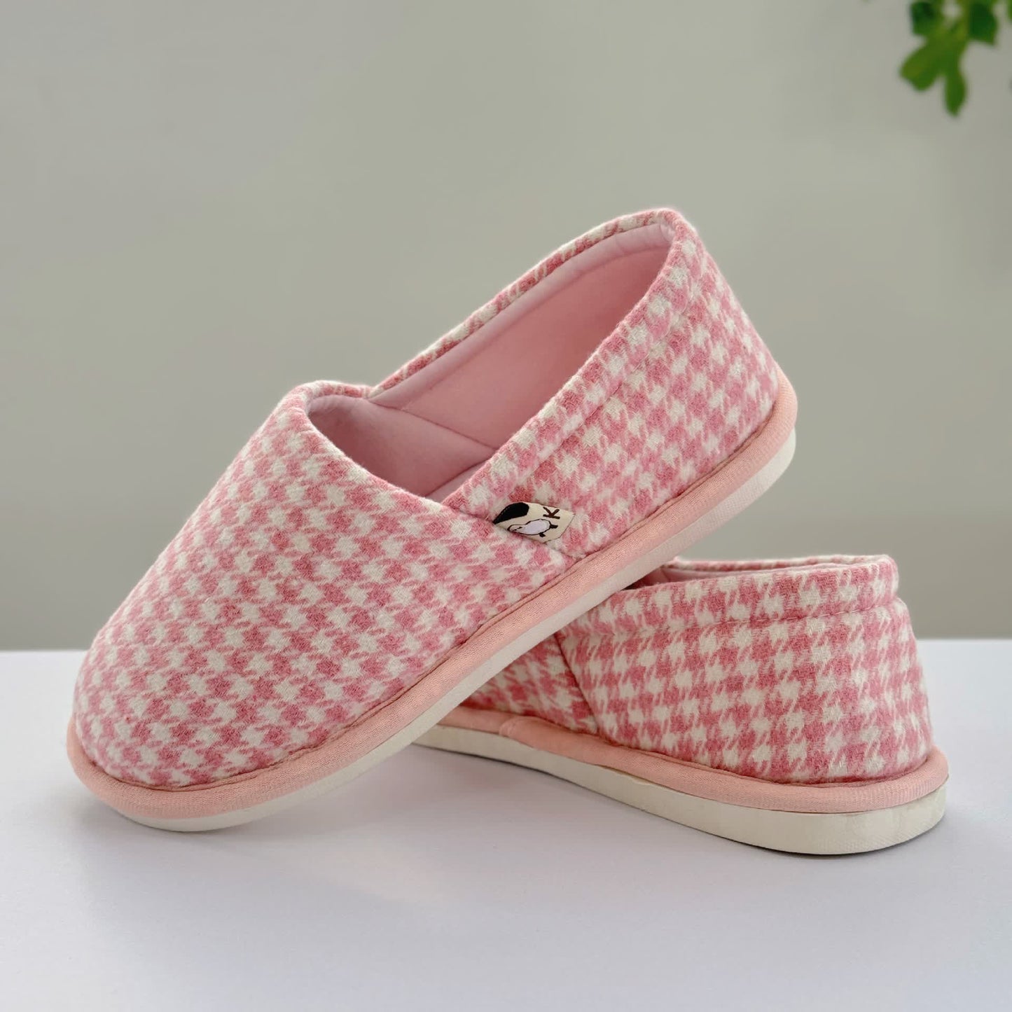 Plaid Non-Slip Lightweight Home Slippers