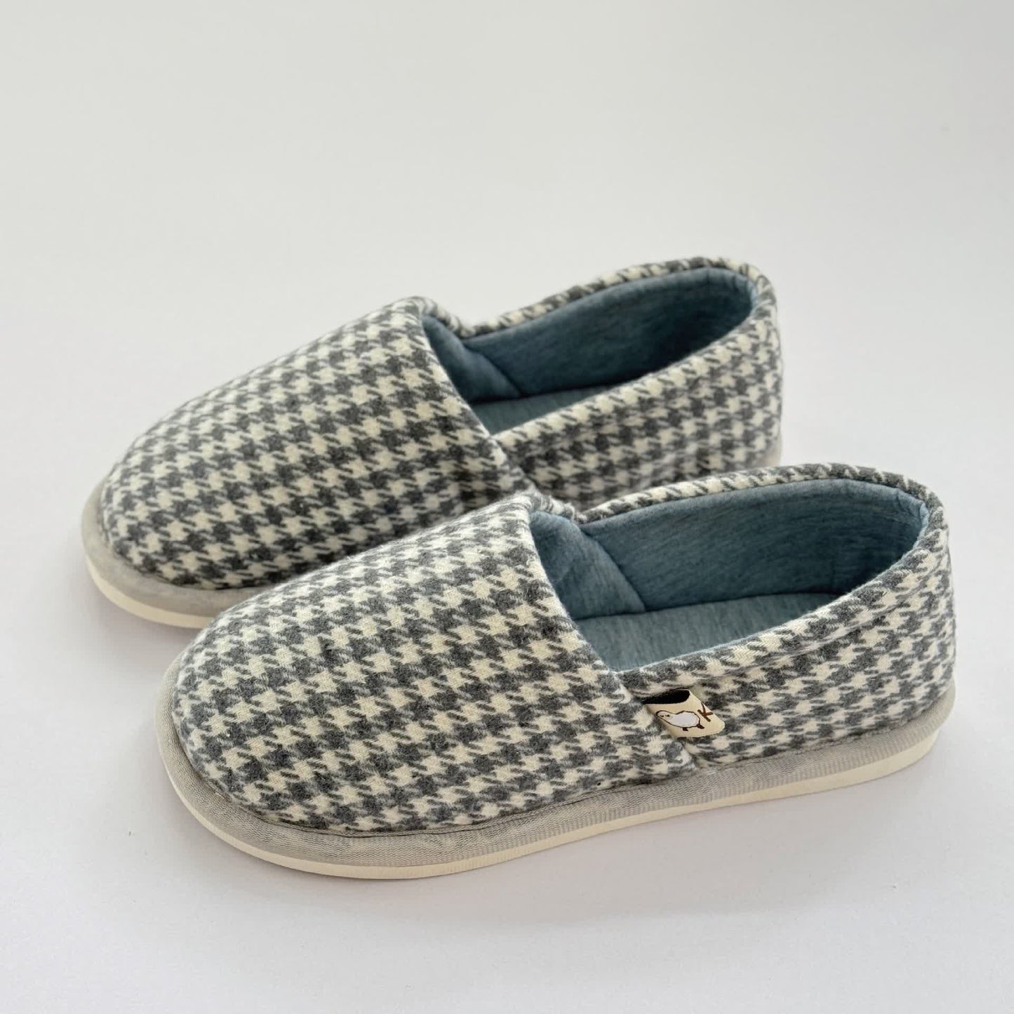 Plaid Non-Slip Lightweight Home Slippers