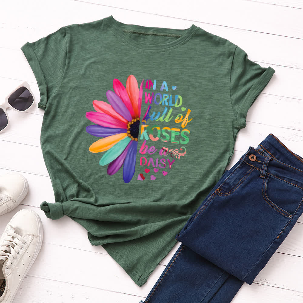 Plus Size Daisy Print Short Sleeve T-Shirt