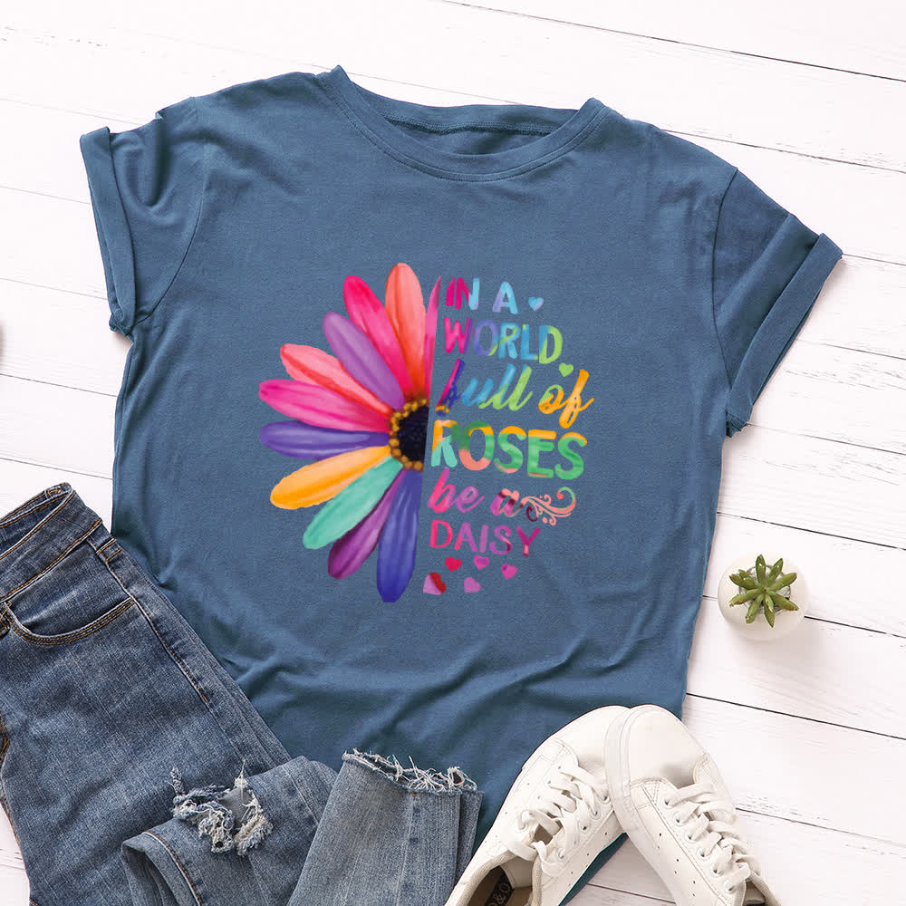 Plus Size Daisy Print Short Sleeve T-Shirt