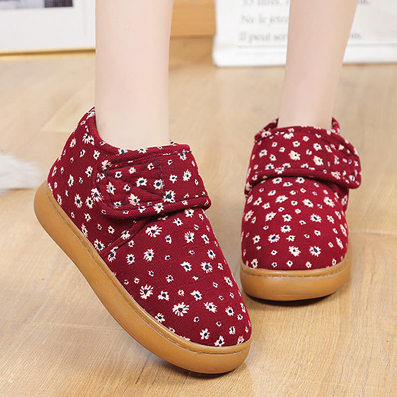 Plus Size Floral Slippers - image 11