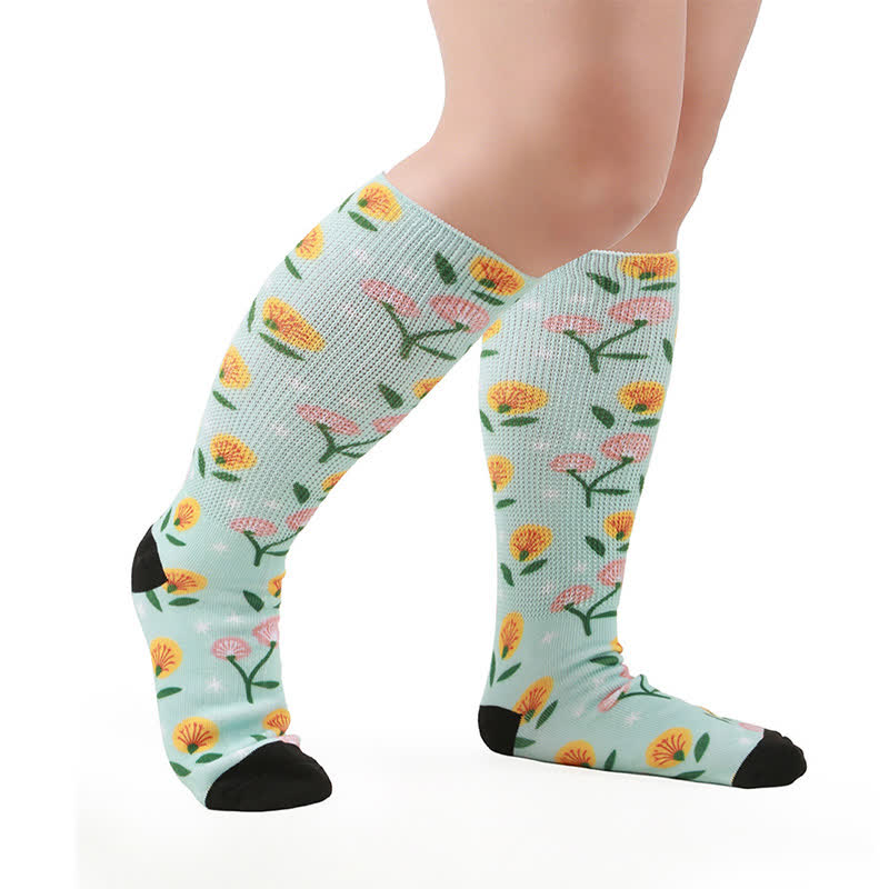 Plus Size Floral Garden Knee High Socks - image 9