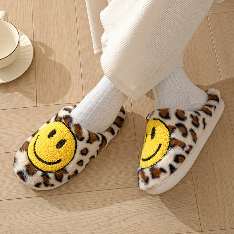 Plus Size Yellow Smiley Face Slippers - image 4