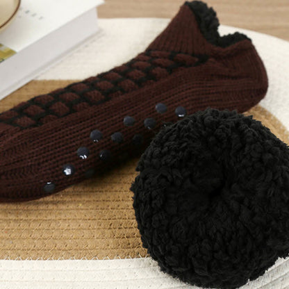 Plus Size Rectangular Grid Slipper Socks - image 10