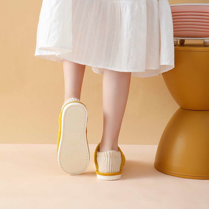 Plus Size Snowflake Pattern Slipper Socks - image 1