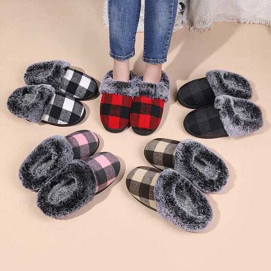 Plus Size Grid Slippers - image 0