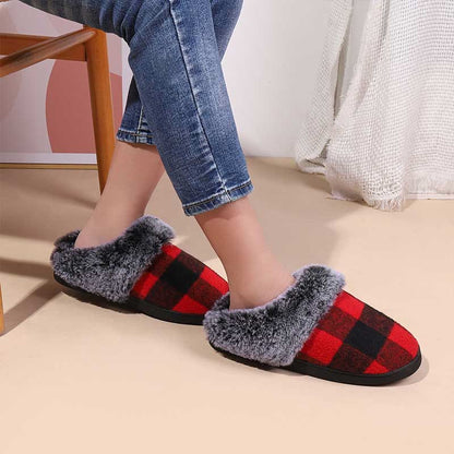 Plus Size Grid Slippers - image 5
