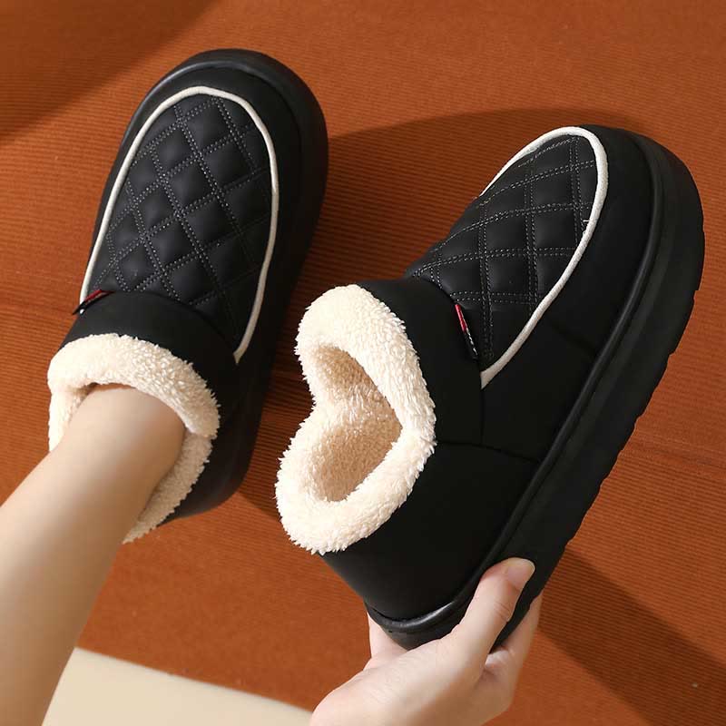 Plus Size Grid Slippers - image 4