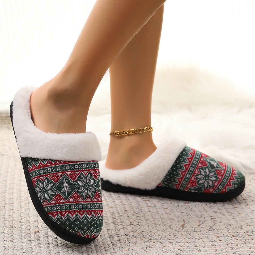 Plus Size Green Snowflake Slippers - image 1