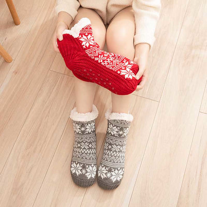 Plus Size V Snowflake Shaped Slipper Socks - image 1