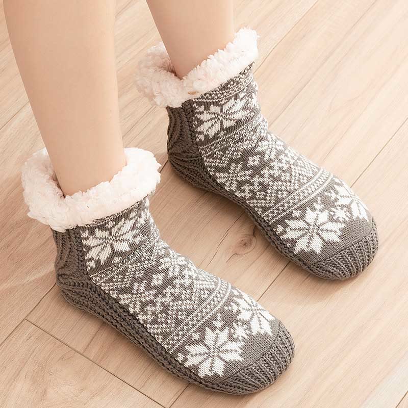 Plus Size V Snowflake Shaped Slipper Socks - Grey - EU36-42(US3-8.5) - image 4