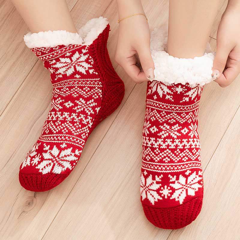 Plus Size V Snowflake Shaped Slipper Socks - image 7