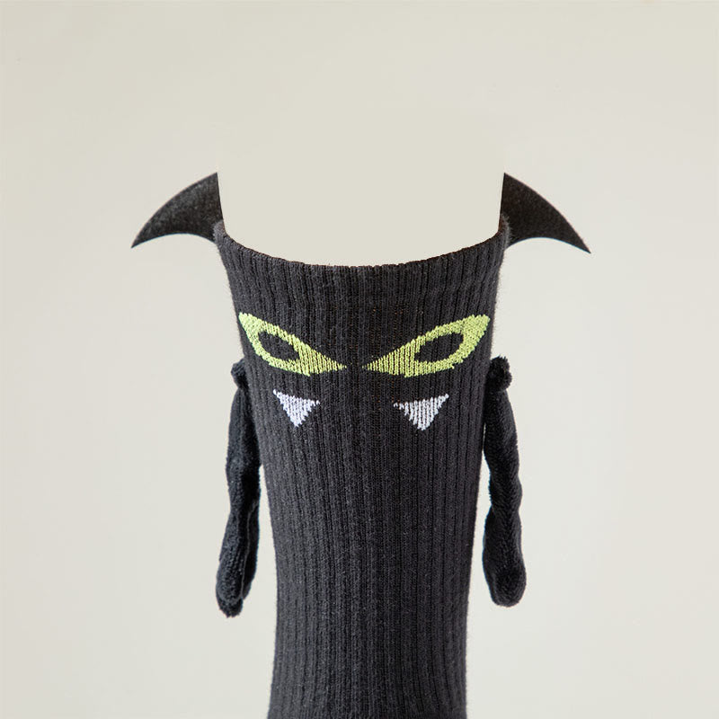 Plus Size Ghost Magnetic Attraction Quarter Socks(2 Pairs)