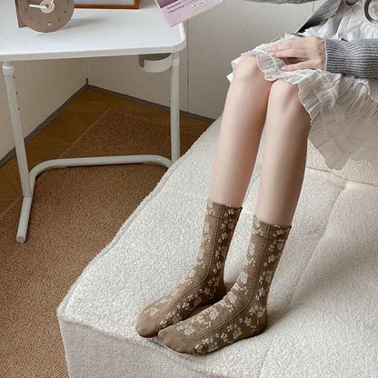 Retro Flowers Quarter Socks(5 Pairs) - image 3