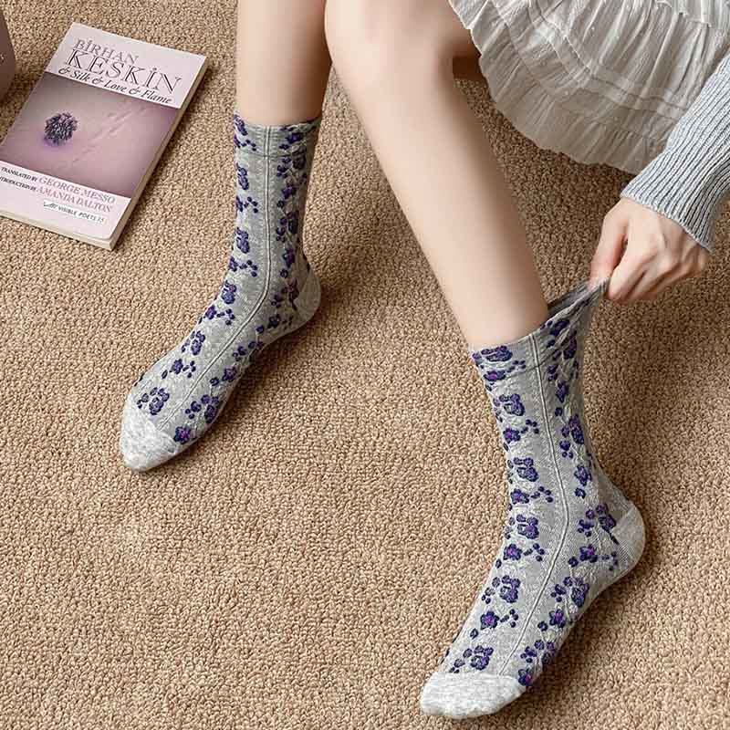 Retro Flowers Quarter Socks(5 Pairs) - image 5