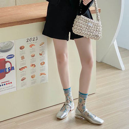 Floral Relief Quarter Socks(5 Pairs) - image 7