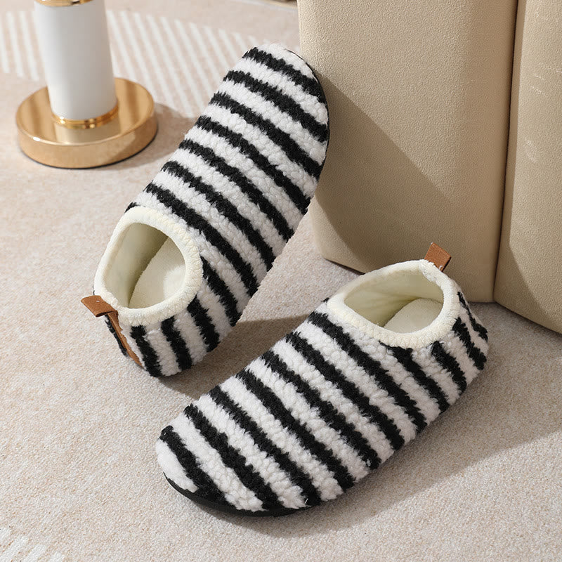Plus Size Comfort Pinstripe Slippers - Black - EU42-43(US7.5-8.5) - image 6