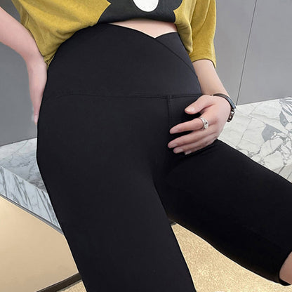 V-Shaped Waist Maternity Yoga Short