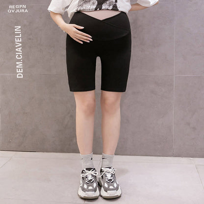 V-Shaped Waist Maternity Yoga Short - image 3