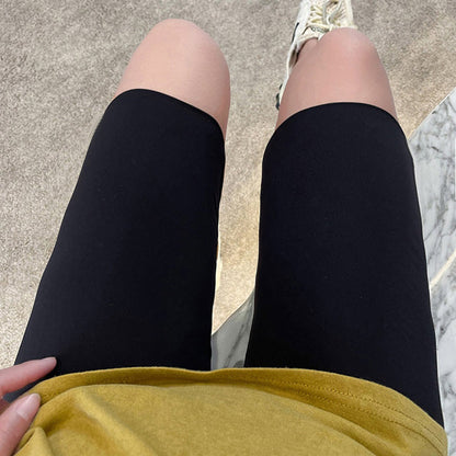 V-Shaped Waist Maternity Yoga Short