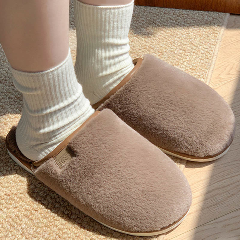Plus Size Lightweight Warm Slippers - image 3