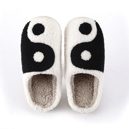 Plus Size Tai Chi Diagram Slippers