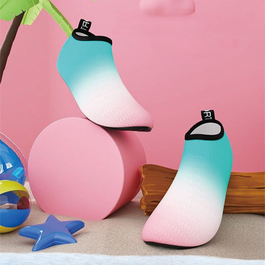 Plus Size Quick Drying Slippers - image 0