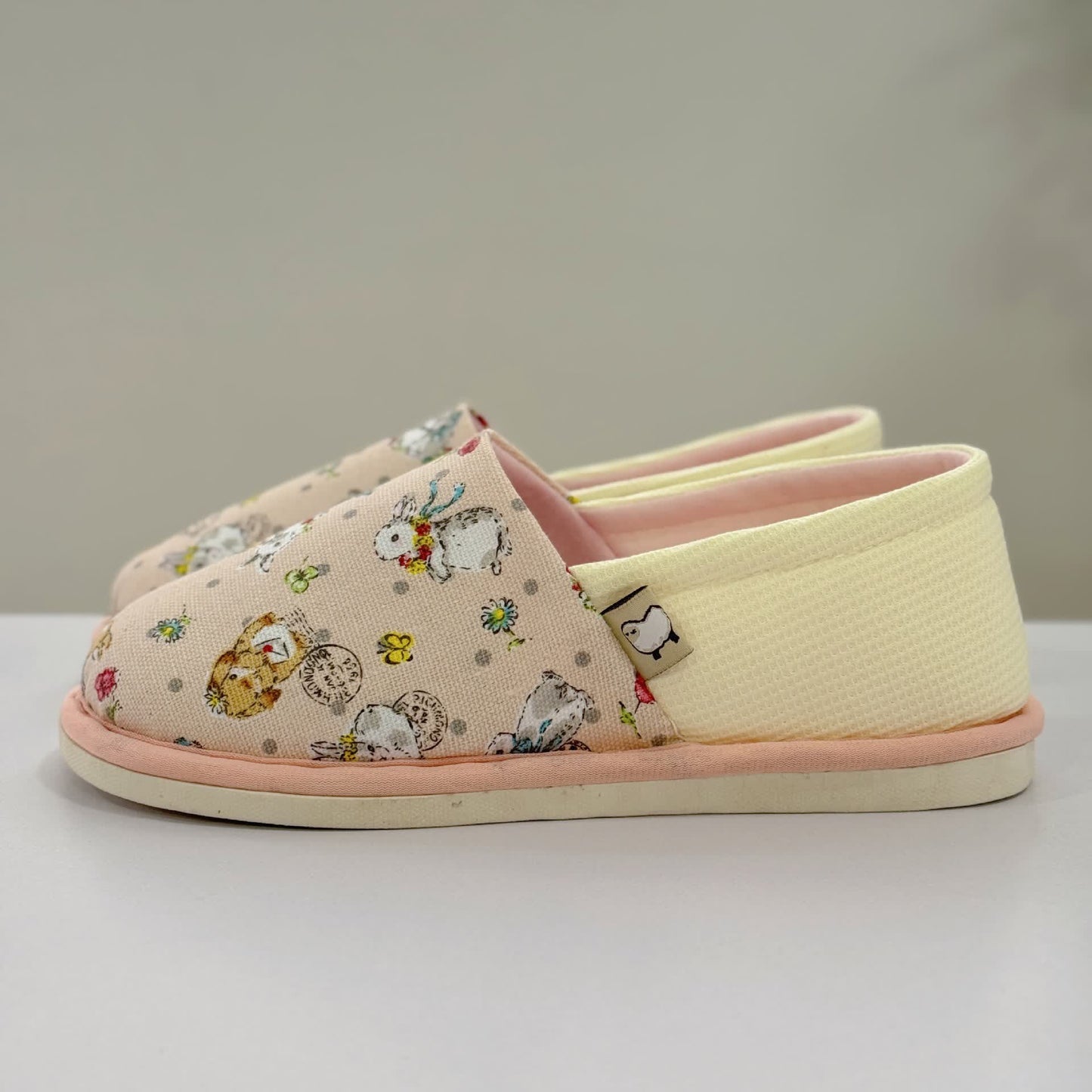 Rabbit Print Non-Slip Canvas Home Slippers - image 3
