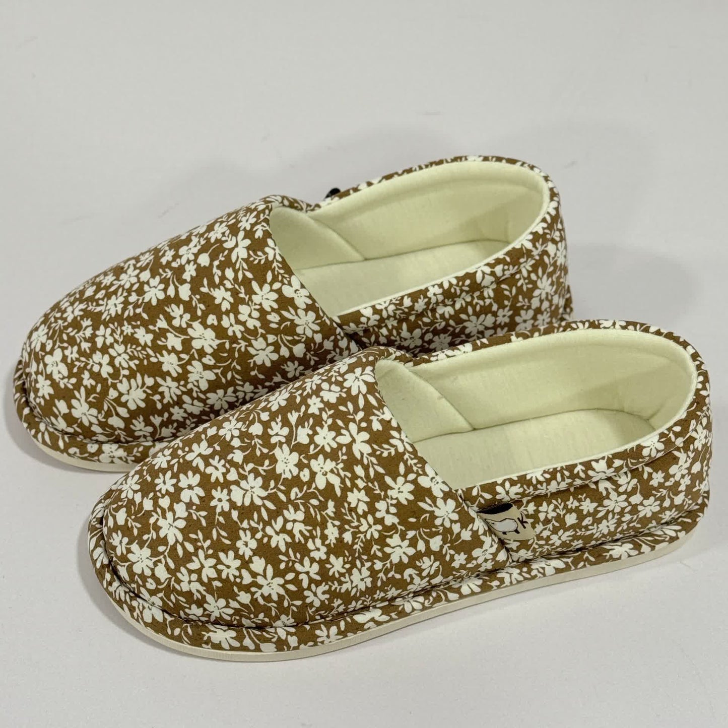 Rustic Floral Non-Slip Canvas Home Slippers - image 11