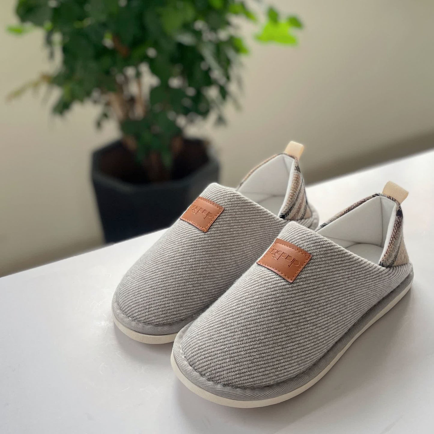Simple Plaid Stitching Non-slip Slippers - Grey - EU44-45(US10-11) - image 8