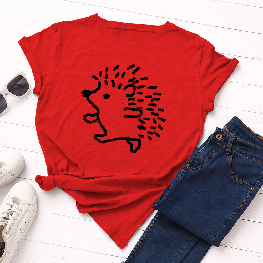 Plus Size Hedgehog Print Round Neck Short Sleeve T-Shirt - Red - 5XL - image 2