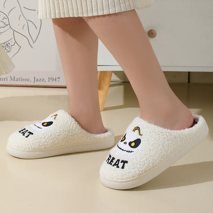 Plus Size Cartoon Pumpkin Indoor Slippers - image 5