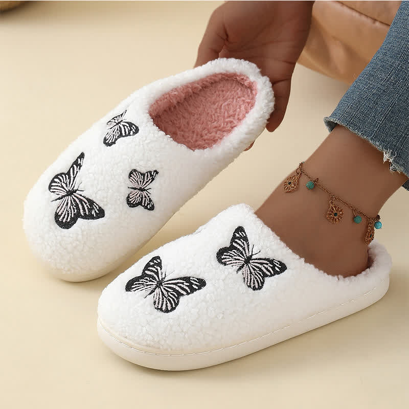 Plus Size Cute Butterfly Print Slippers - image 2