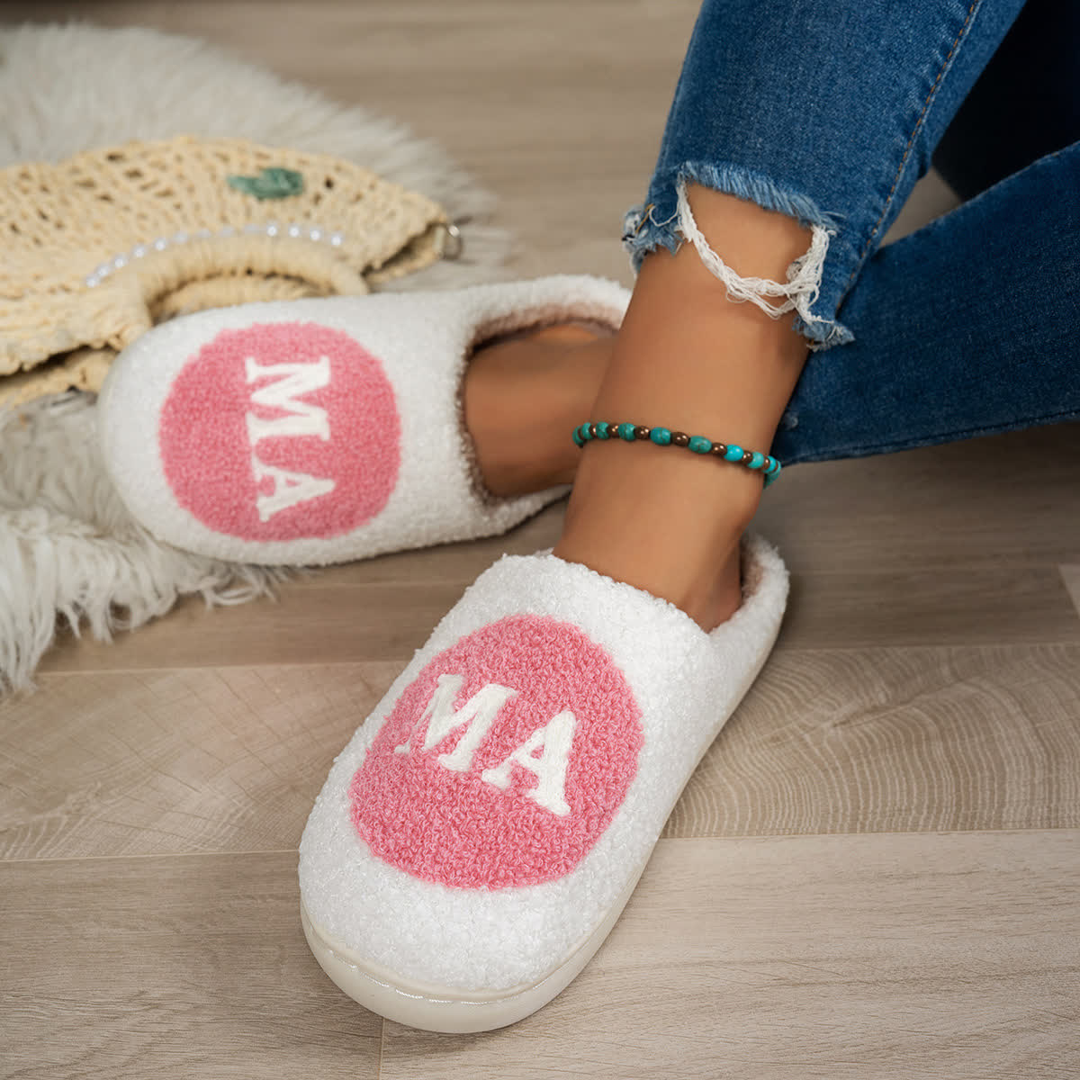 Plus Size MAMA Print Slippers - image 3