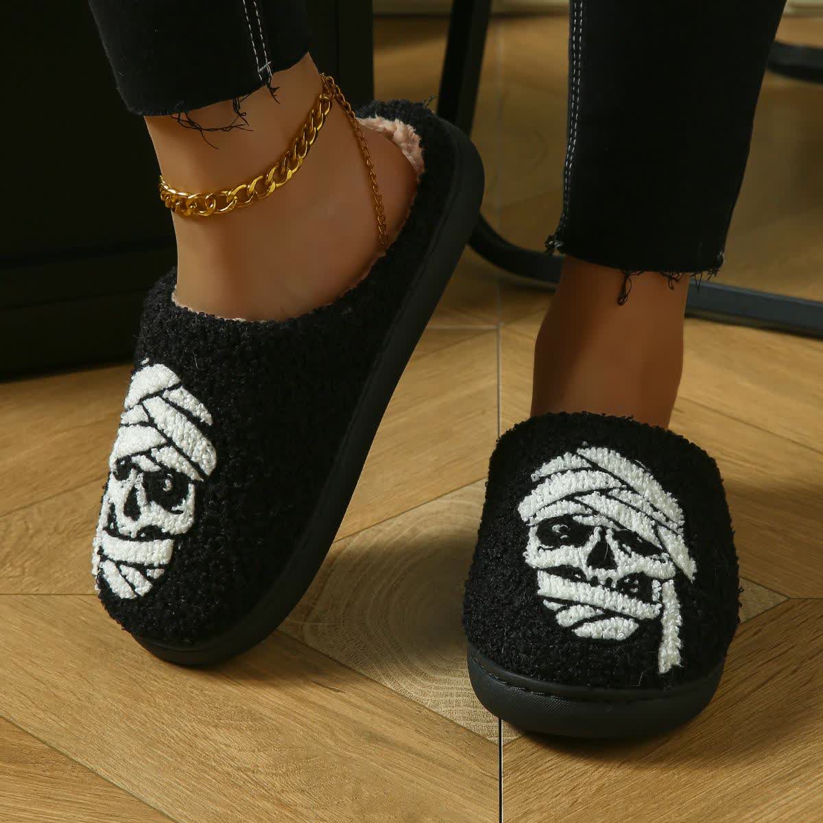Plus Size Halloween Bandage Skull Print Slippers - Black - EU44-45(US10-11) - image 5