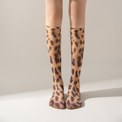 Wild Leopard Camouflage Print Knee High Socks(5 Pairs) - image 3