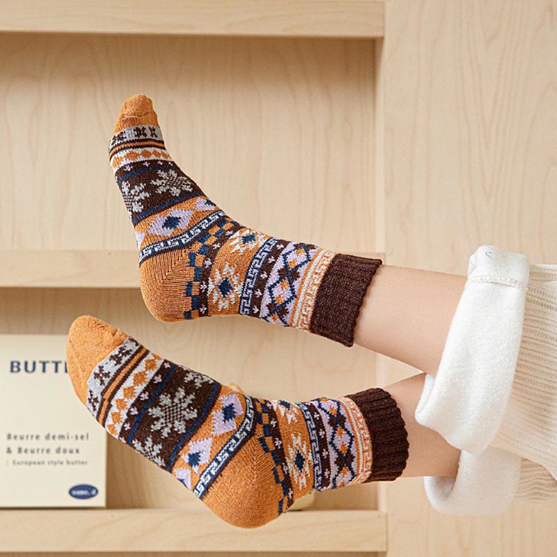 Thick Ethnic Style Quarter Socks(5 Pairs) - image 3
