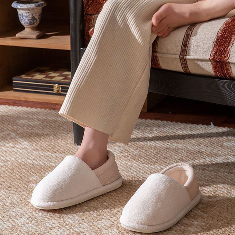 Plus Size Solid Color Soft Slippers - image 4