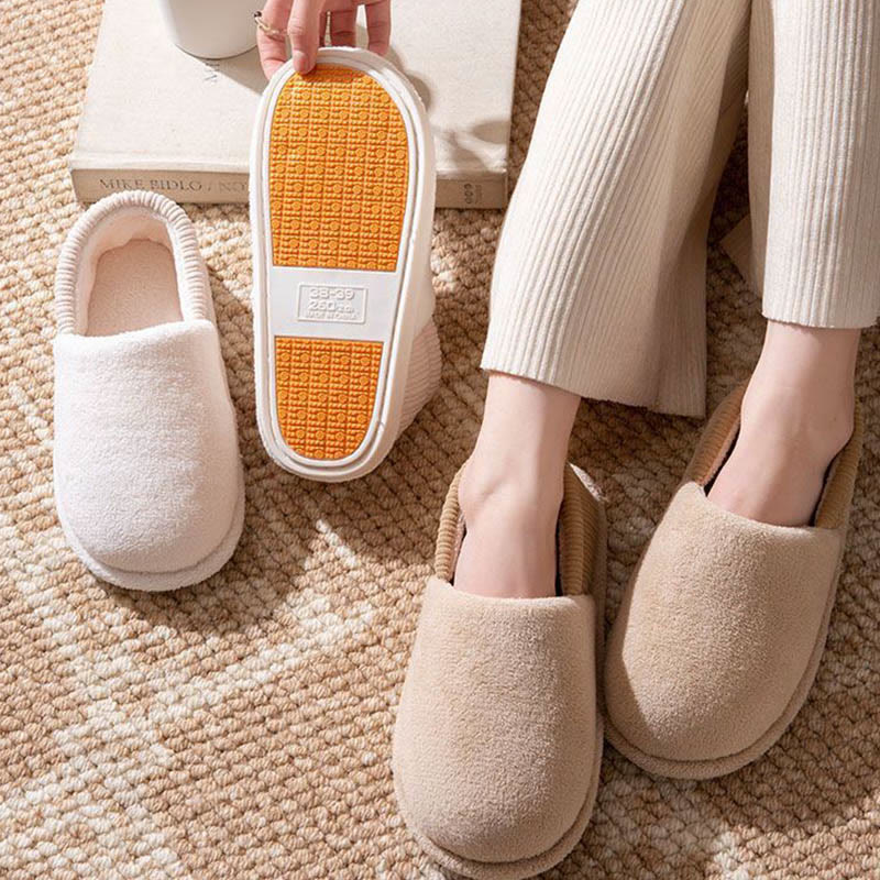 Plus Size Solid Color Soft Slippers - image 0