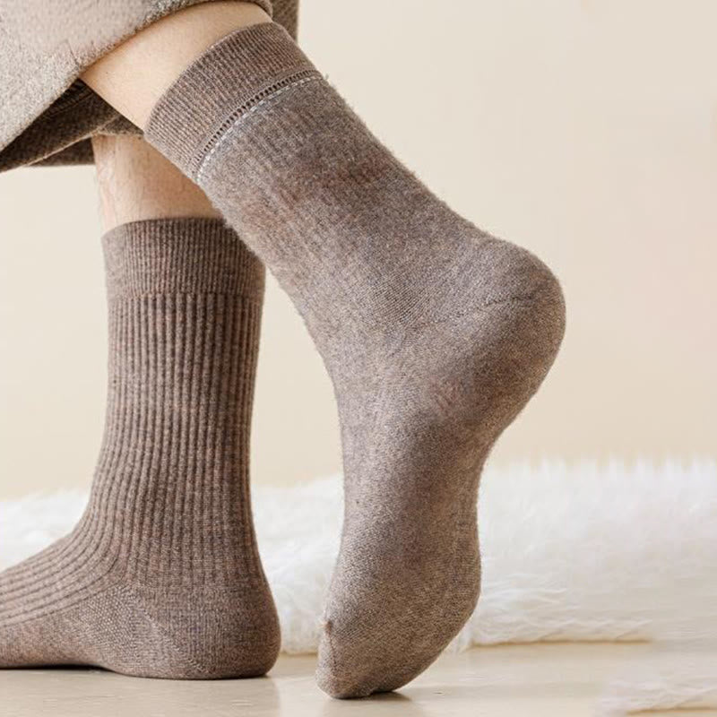 Solid Color Casual Quarter Socks(4 Pairs) - image 6