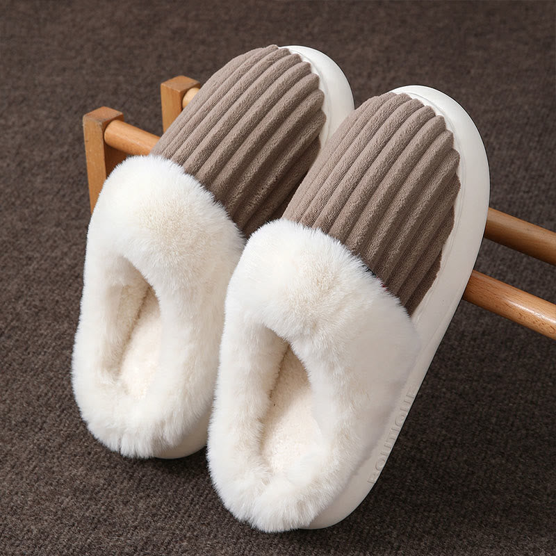 Plus Size White Plush Slippers - image 8