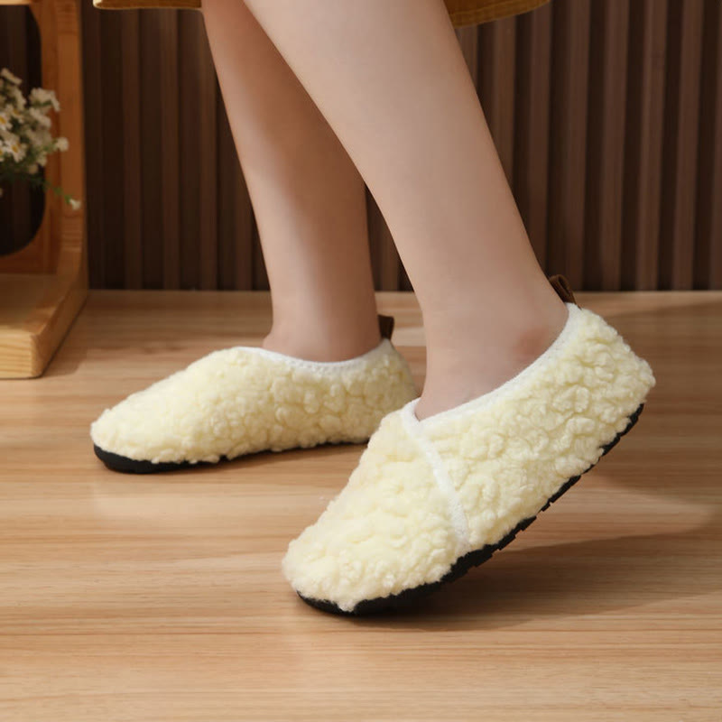 Plus Size Simple Stylish Slippers - image 1