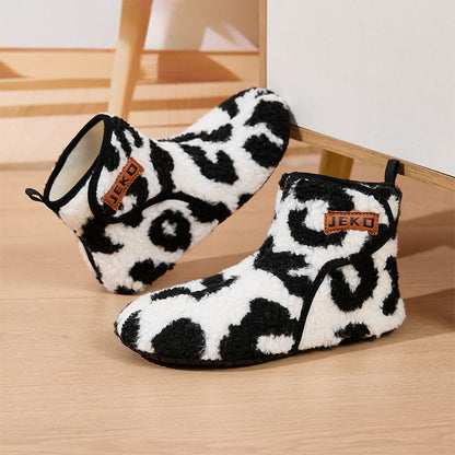 Plus Size Cute Cow Print Slippers - image 8