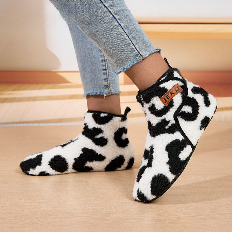 Plus Size Cute Cow Print Slippers - image 3