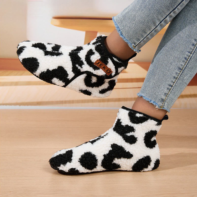 Plus Size Cute Cow Print Slippers - image 2