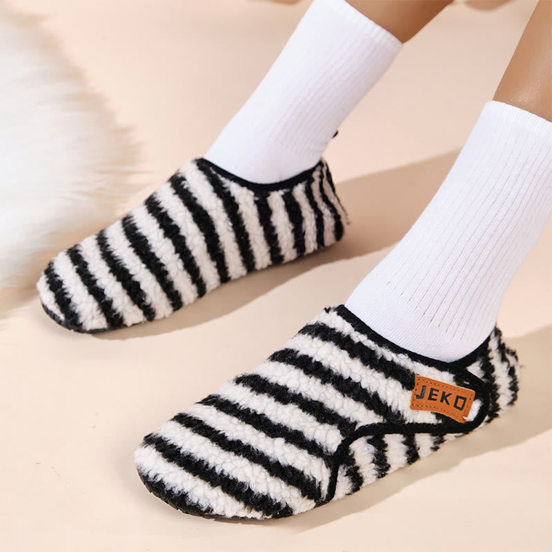 Plus Size Velcro Stripe Slippers - image 2