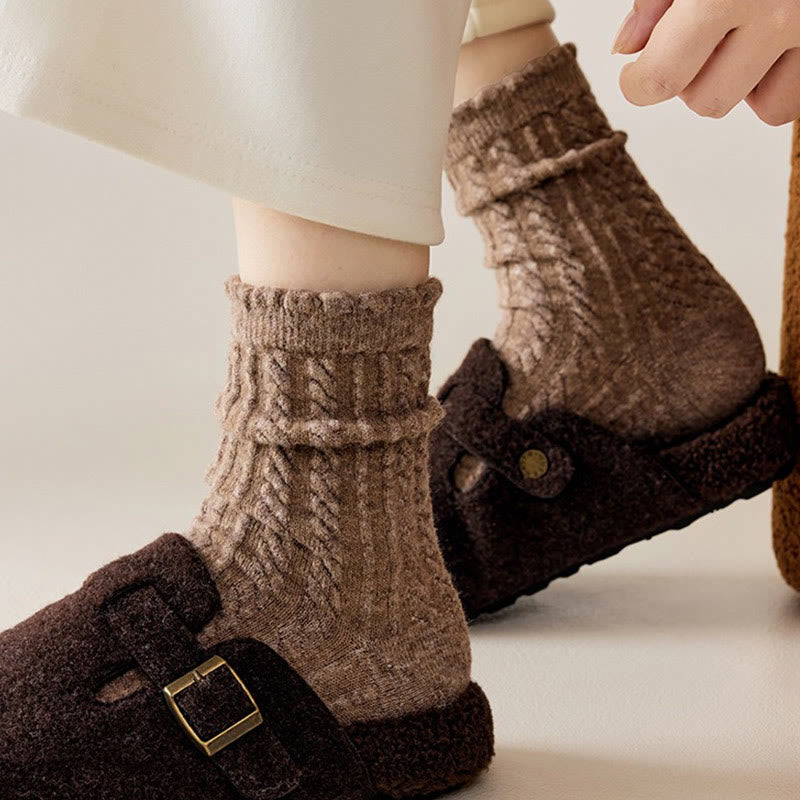 Plush Soft Quarter Socks(3 Pairs) - image 4