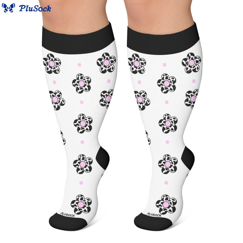 Plus Size Butterfly Heart Grid Compression Socks - image 3
